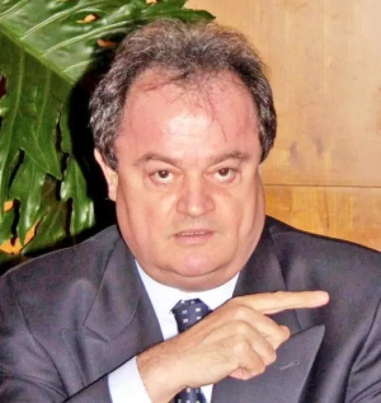 Blaga: "Pesedistii au nenorocit tara alaturi de PNL"