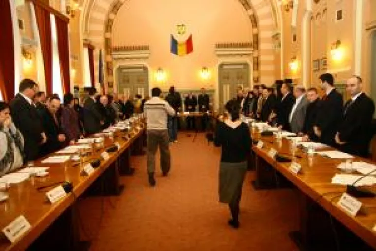 Ce bani mai invart consilierii judeteni