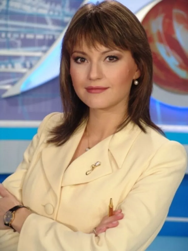 Dana Razboiu va prezenta stirile din prime time in weekend ale canalului Realitatea TV