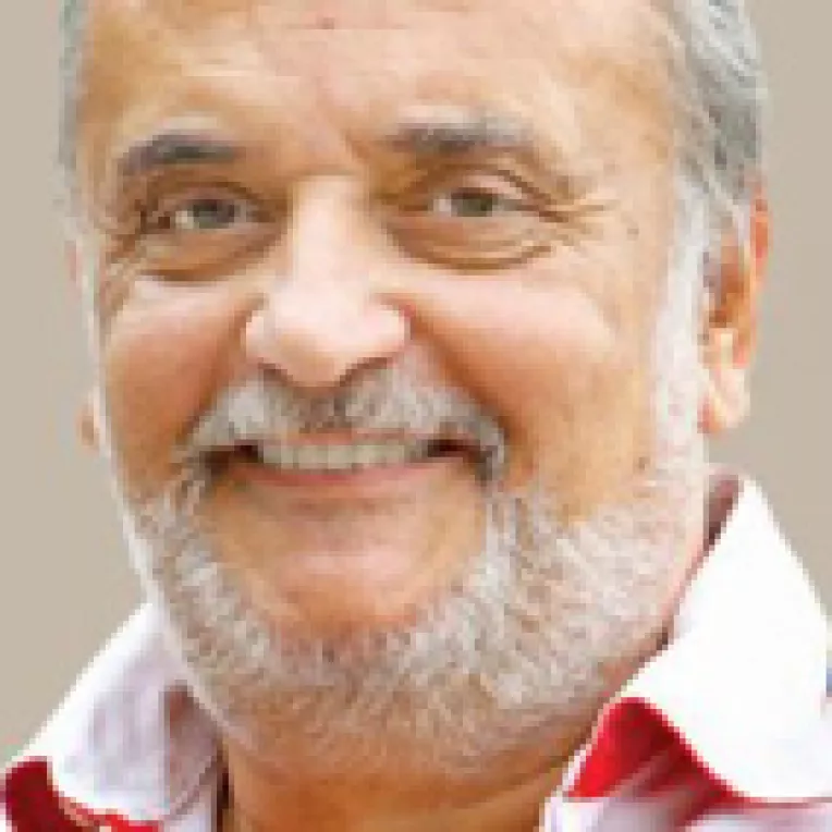 Dinu Patriciu precizeaza: "Nu este adevarat ca as sustine vreun partid"