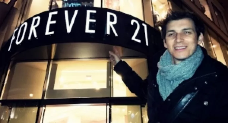 DJ-ul Claudiu Roman s-a sinucis pentru ca nu mai avea emisiune la Radio 21 