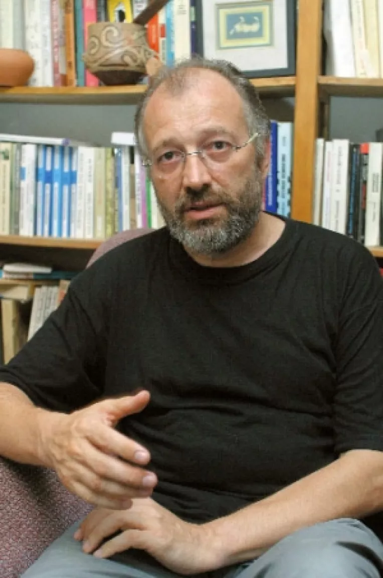 Emil Boc nu mai este in carti pentru sefia simultana a PDL si a Guvernului