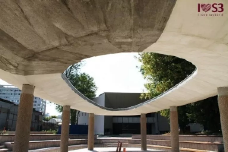 Noul Cinematograf Gloria din sectorul 3 al Capitalei a inceput sa prinda contur