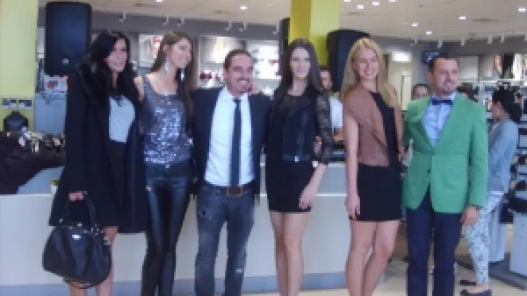 Prezentare de moda la Centrul Comercial Vulcan, cu ocazia noii colectii de toamna-iarna Takko